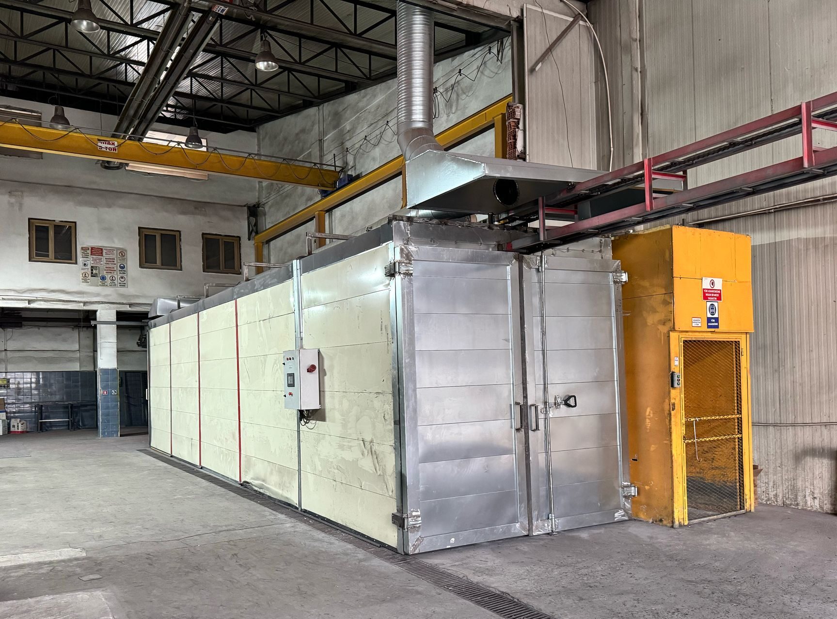 Ankara Üretimi 12.500 cm Tünel Tip Elektrostatik Toz Boya Fırını | Yerli Güç, Büyük Hacim - Ankara Elektrostatik Toz Boya | Dayanıklı ve Estetik Kaplama Çözümleri Ankara üretimi 12500 cm büyük boy elektrostatik tünel boya fırını